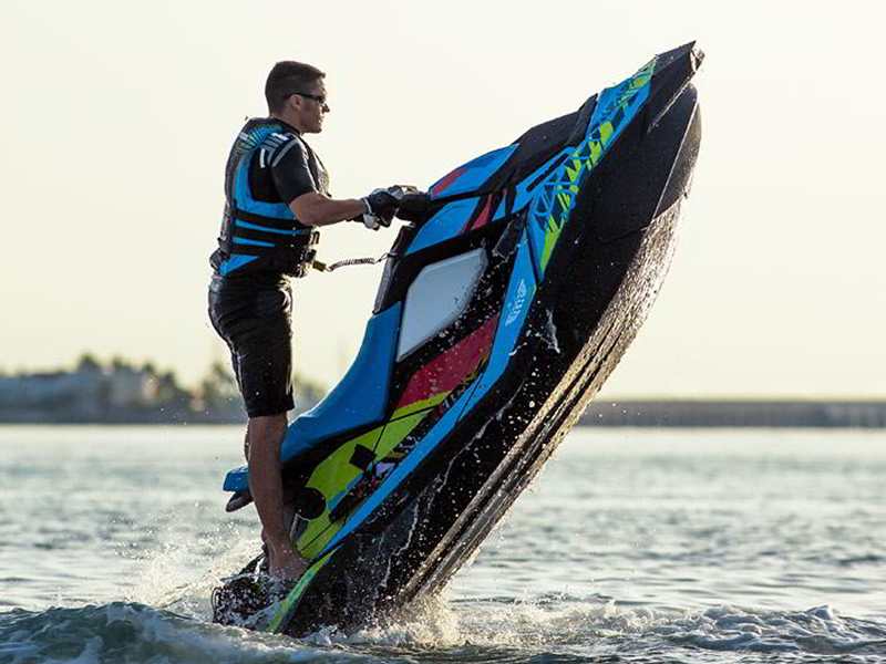 JET-SKI - Prática de Esportes